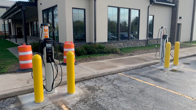 A picture of a level 2 commercial electric vehicle charging station O'Connell Electric installed.